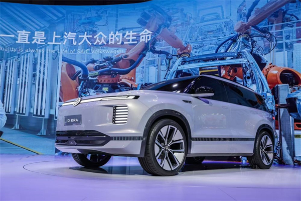 在“主場(chǎng)”，當(dāng)“主角”！上汽集團(tuán)盛裝出席上海車展