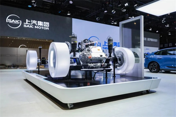 上汽牽手華為，智能汽車市場(chǎng)迎來(lái)“黃金搭檔”