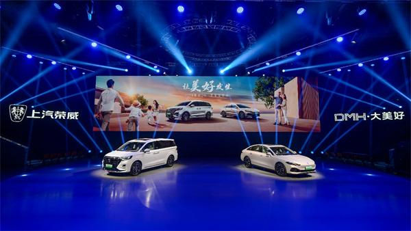 上汽牽手華為，智能汽車市場(chǎng)迎來(lái)“黃金搭檔”