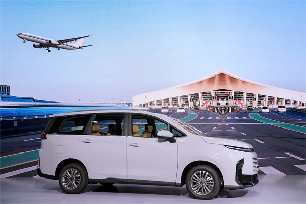 大空間、更省錢(qián)、長(zhǎng)續(xù)航，“國(guó)民家用MPV”上汽大通G50混動(dòng)MPV開(kāi)啟預(yù)售，滿足家庭用車、旅游出行等全需求！