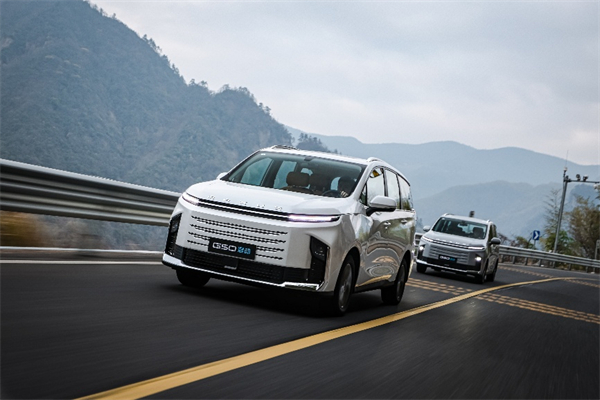 全球唯一10萬級混動MPV——上汽大通 G50 混動上市，售價13.98萬起